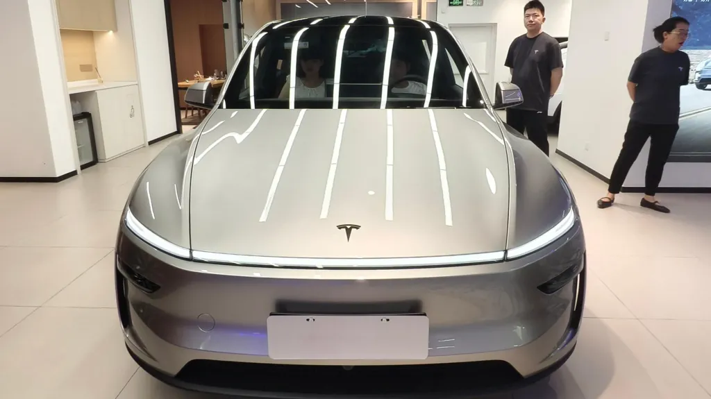 tesla-rekordbevetel-mellett-profitcsokkenest-konyvelt-el-mit-jelent-ez-a-jovore-nezve A Tesla az elmúlt negyedévben történelmi rekordot döntött árbevétel tekintetében,