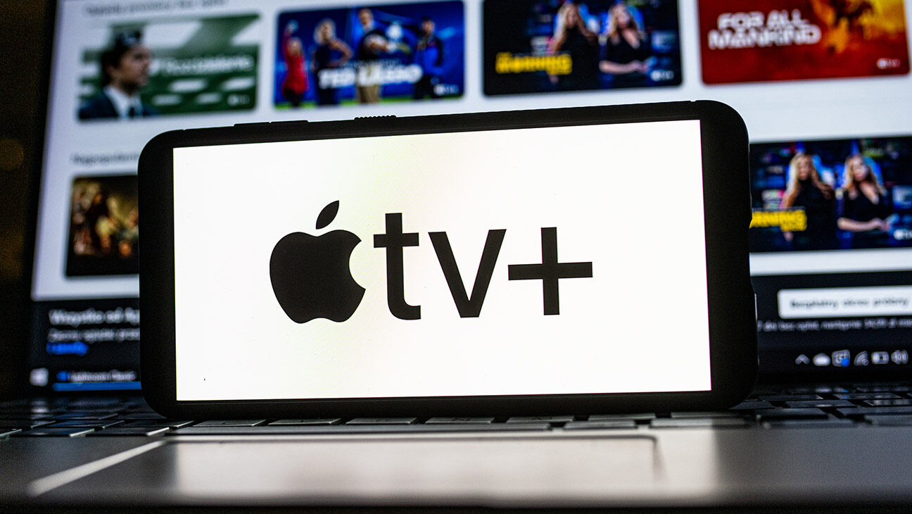 apple tv plus sorozat premier elhalasztas plagiummal kapcsolatos hirszerzes