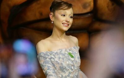 Az ausztrál férfi, aki megtámadta Ariana Grandét a Wicked: For Good premierjén – kitoloncolták Szingapúrból