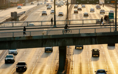 Los Angeles-i autópálya lezárás zenei videó miatt – veszélyes online hírnév hajszolása