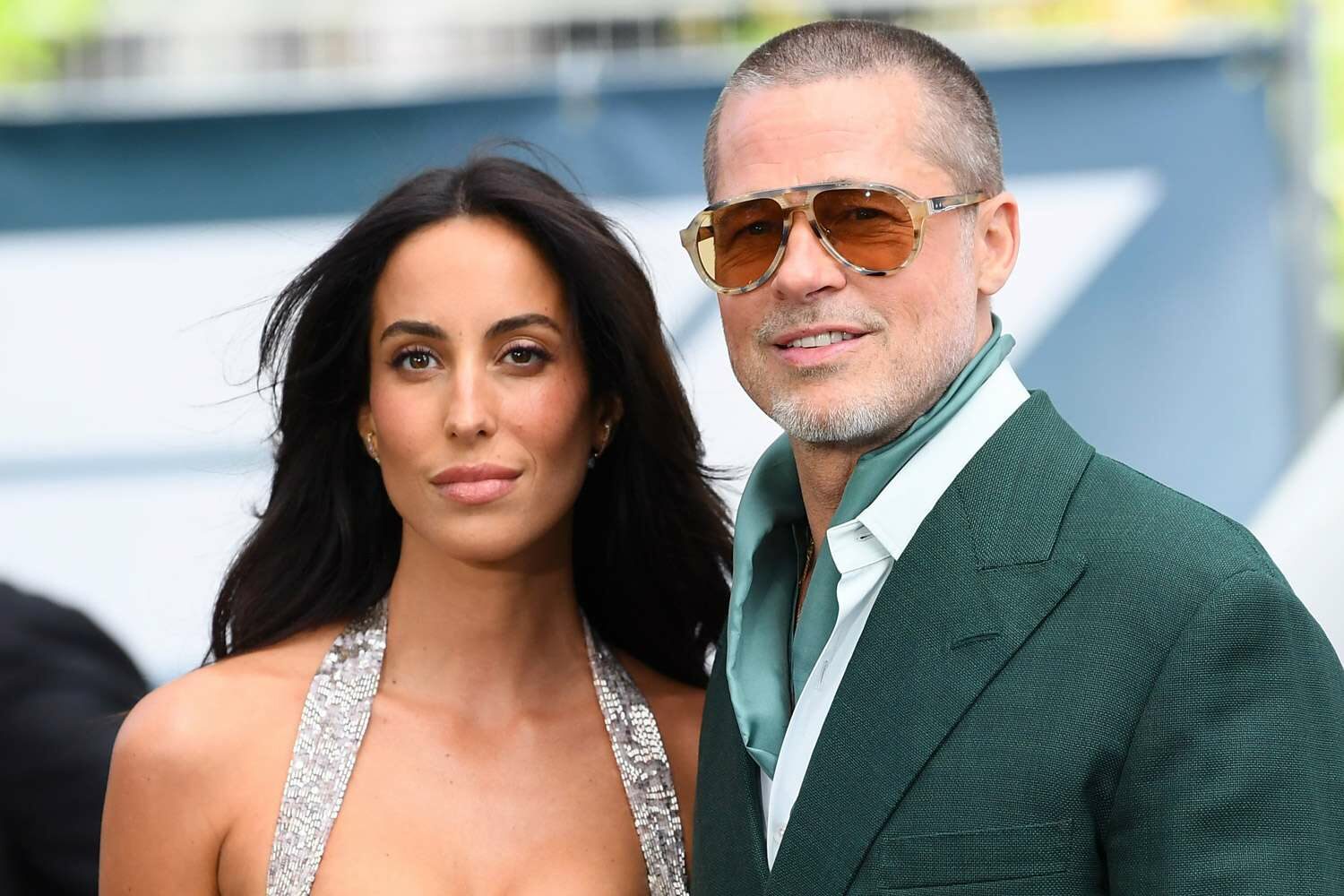 Brad Pitt családi támogatás és érzelmi erő az ünnepek alatt erzelmi-tamogatas-csaladi-nehezsegek-brad-pitt-ines-de-ramon