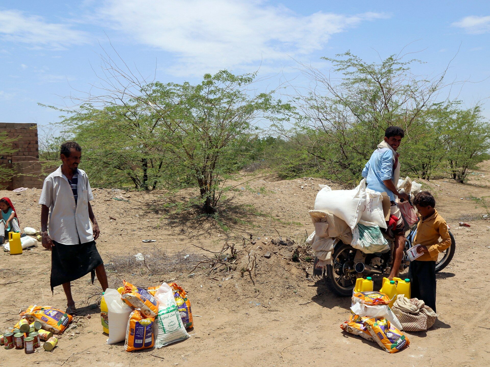 eghajlatvaltozas katasztrofak konfliktusok kitelepites emberi jogok
