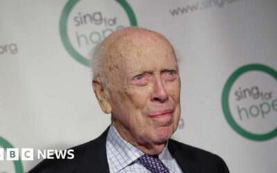 Elhunyt James Watson, a DNS szerkezetének felfedezője
