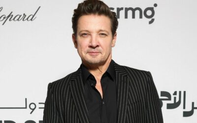 Jeremy Renner és Yi Zhou: Vádak, tagadások és a média vihara