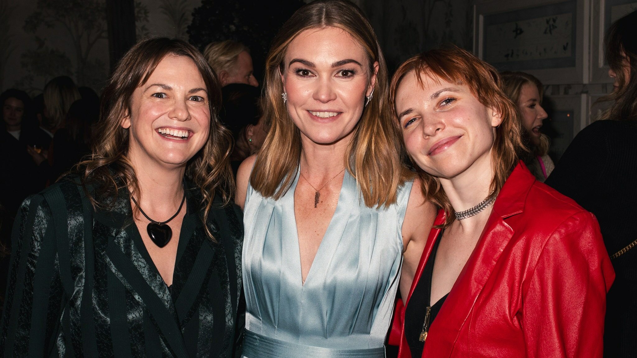 Joshua Jackson és Marguerite Moreau a The Mighty Ducks sztárjai az NHL Drafton the mighty ducks stars nhl draft event hockey celebrities