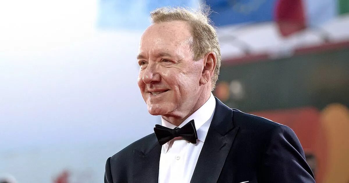 Kevin Spacey színész karrier pénzügyi helyzet hírek