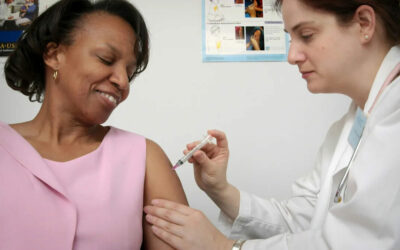 Új felfedezés: A COVID-19 mRNS vakcinák hatása a rákterápiára és túlélésre