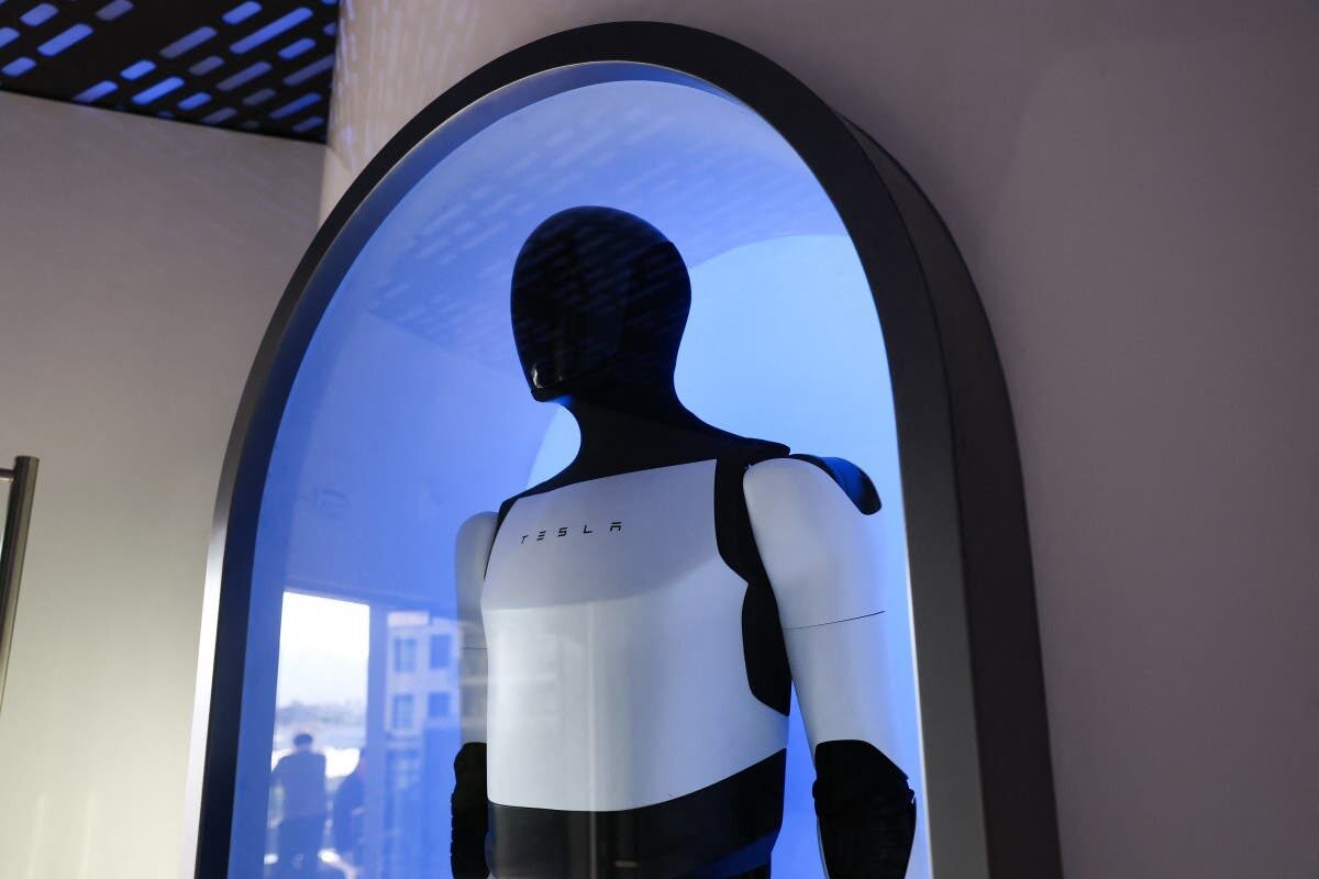 tesla optimus robot biztonsag technologia etikai kerdesek