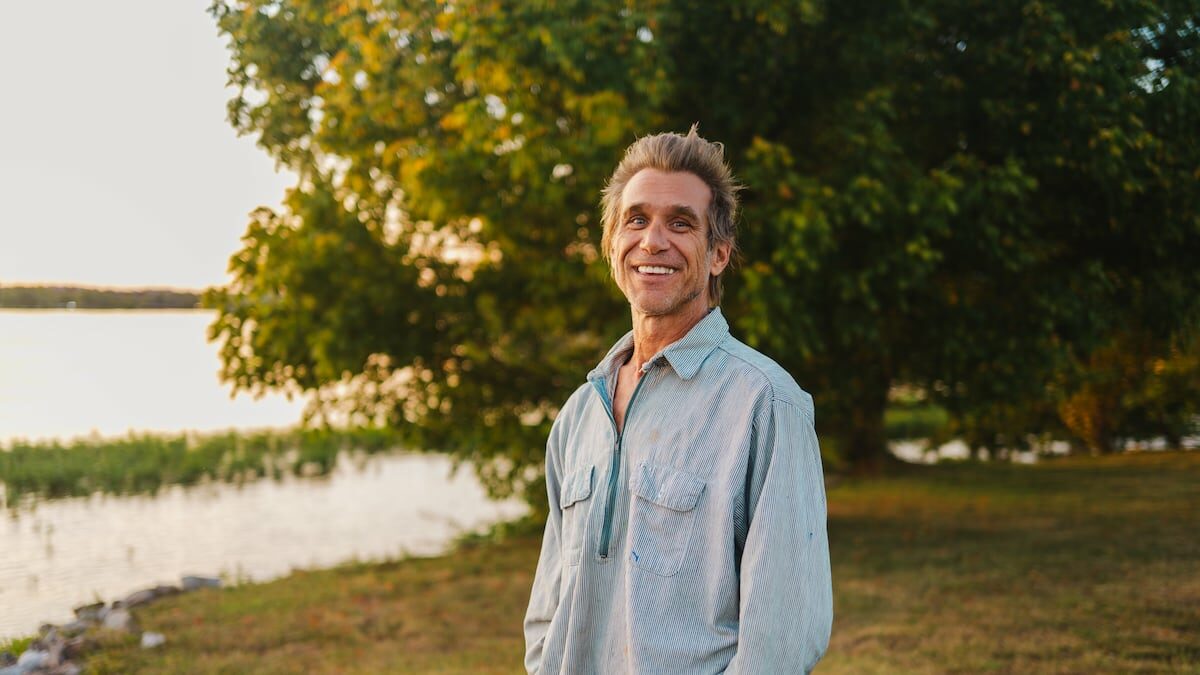 modern alternativ country zene ikon elhunyt emlek