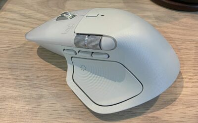 Logitech vezérigazgatója kételkedik az önálló AI hardverek gyors piacra dobásában