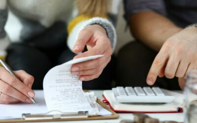 Amerikai háztartások adósságcsapdában: rekordmagas hitelállományok és növekvő kockázatok 2025-ben