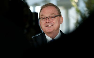 Kevin Hassett és a Fed jövője: Mit gondolnak a szakértők a következő jegybankelnökről és az amerikai gazdaság kilátásairól?