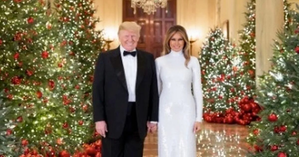 Fehér Ház karácsonyi dekoráció 2024 különleges stílusban karacsonyi dekoracio feher hazban kulonleges temaju es stilusu