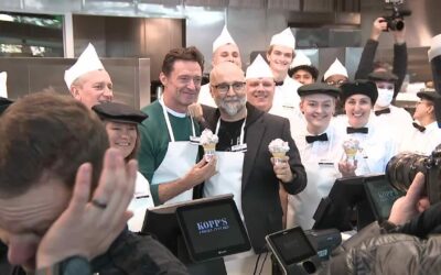 Hugh Jackman Greenfieldben: „Song Sung Blue” premier és első Kopp’s Frozen Custard élmény