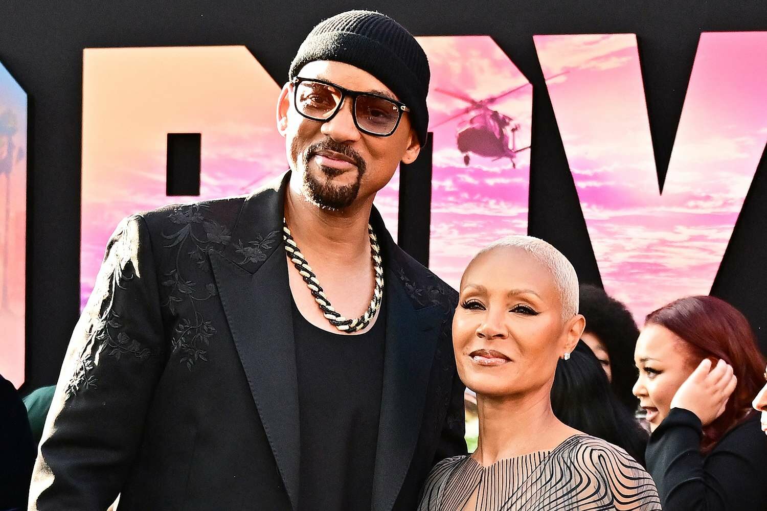 Jada Pinkett Smith perelése és sztárpár reakciója jada pinkett smith perelese sztarpar fenyegetesek kampany