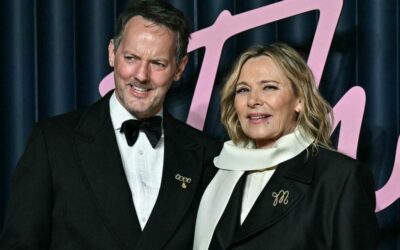 Kim Cattrall és Russell Thomas titkos esküvője Londonban – Szerelem és intimitás a reflektorfény mögött