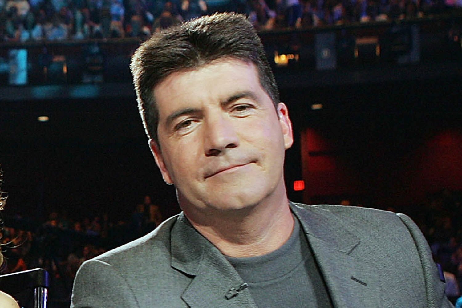 Simon Cowell visszatekint az American Idol kritikáira simon cowell amerikai tehetsegkutato show kritikus visszatekintes